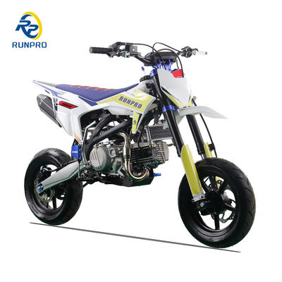 Engine Four Stroke Runpro 190cc Oil Cooler Pit Bike for GP Moto Dirt Bike Enthusiasts
